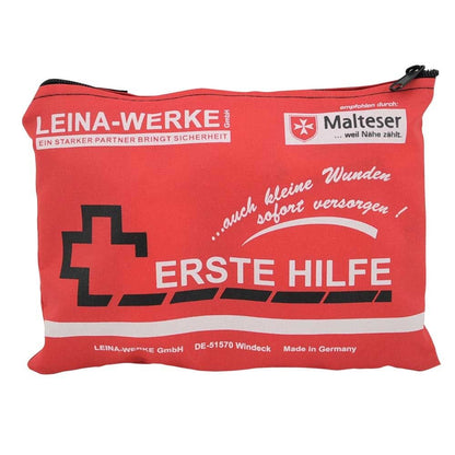 Rote Erste-Hilfe-Tasche mit Reißverschluss, Schriftzug „ERSTE HILFE“ und Malteser-Logo