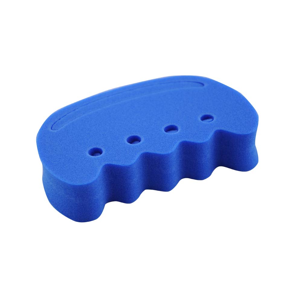 MC24-Handtrainer aus blauem Schaumstoff, breites Profil mit Lochreihen