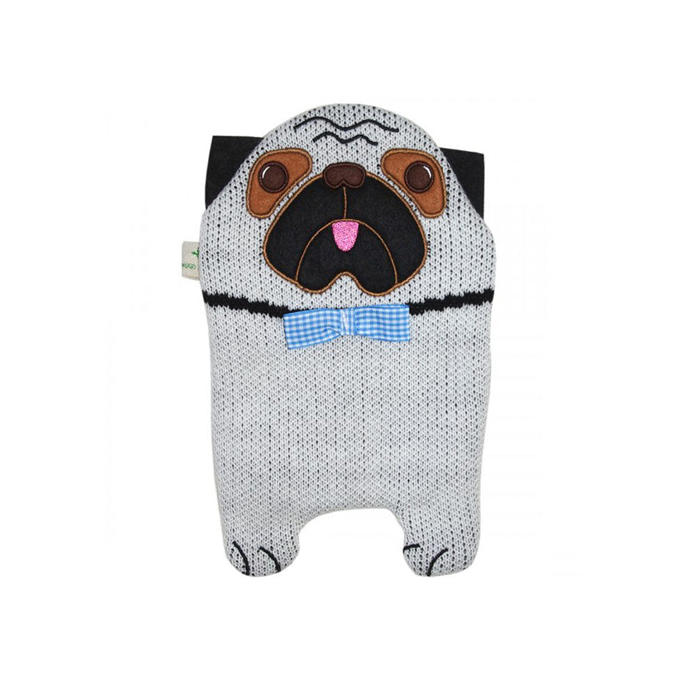 Wärmflasche mit Strickbezug und Mops-Motiv, hellgrau, schwarze Streifen, blaues Tuch