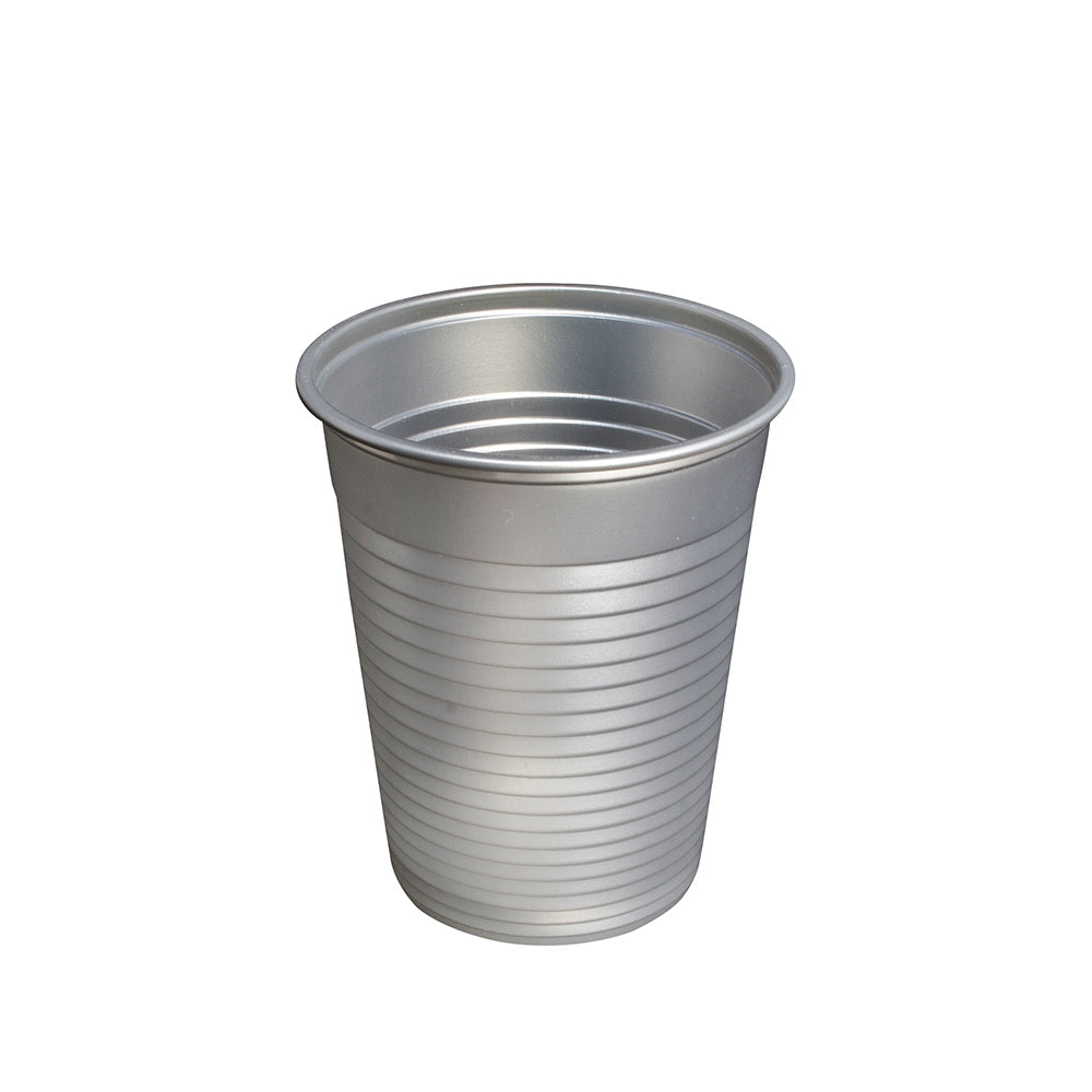 Einwegbecher aus Kunststoff, 180 ml, silberfarben, gerippt, mit breitem Rand.