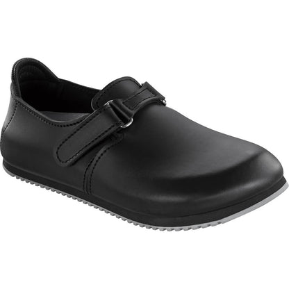 Schwarzer Birkenstock-Schuh mit Klettverschluss und profilierter Superlaufsohle.